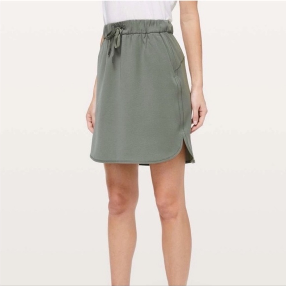 Lululemon On The Fly Skirt